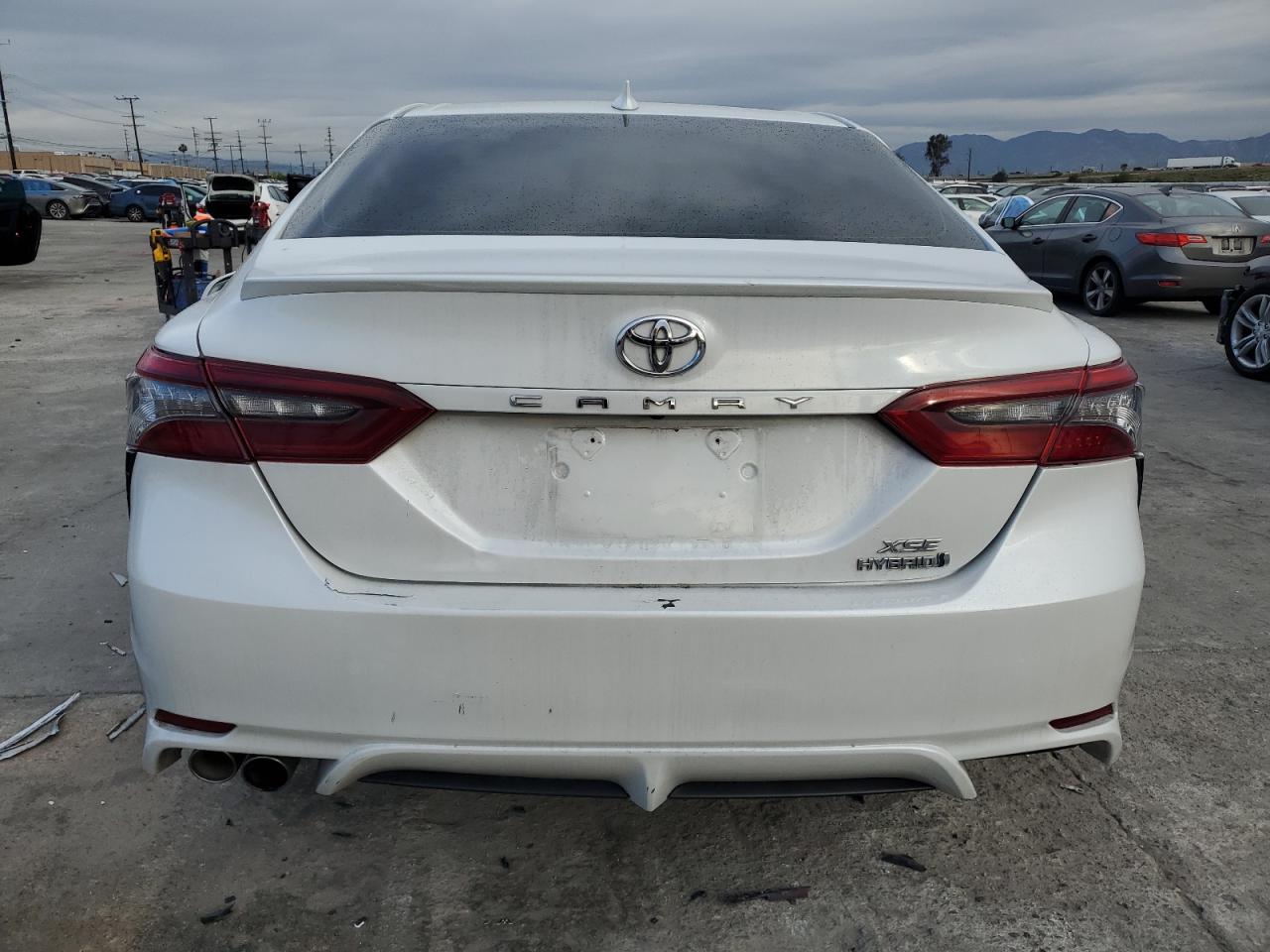 2022 Toyota Camry VIN 4T1K31AK5NU576832 Copart auction photo, front end damage thumbnail 6