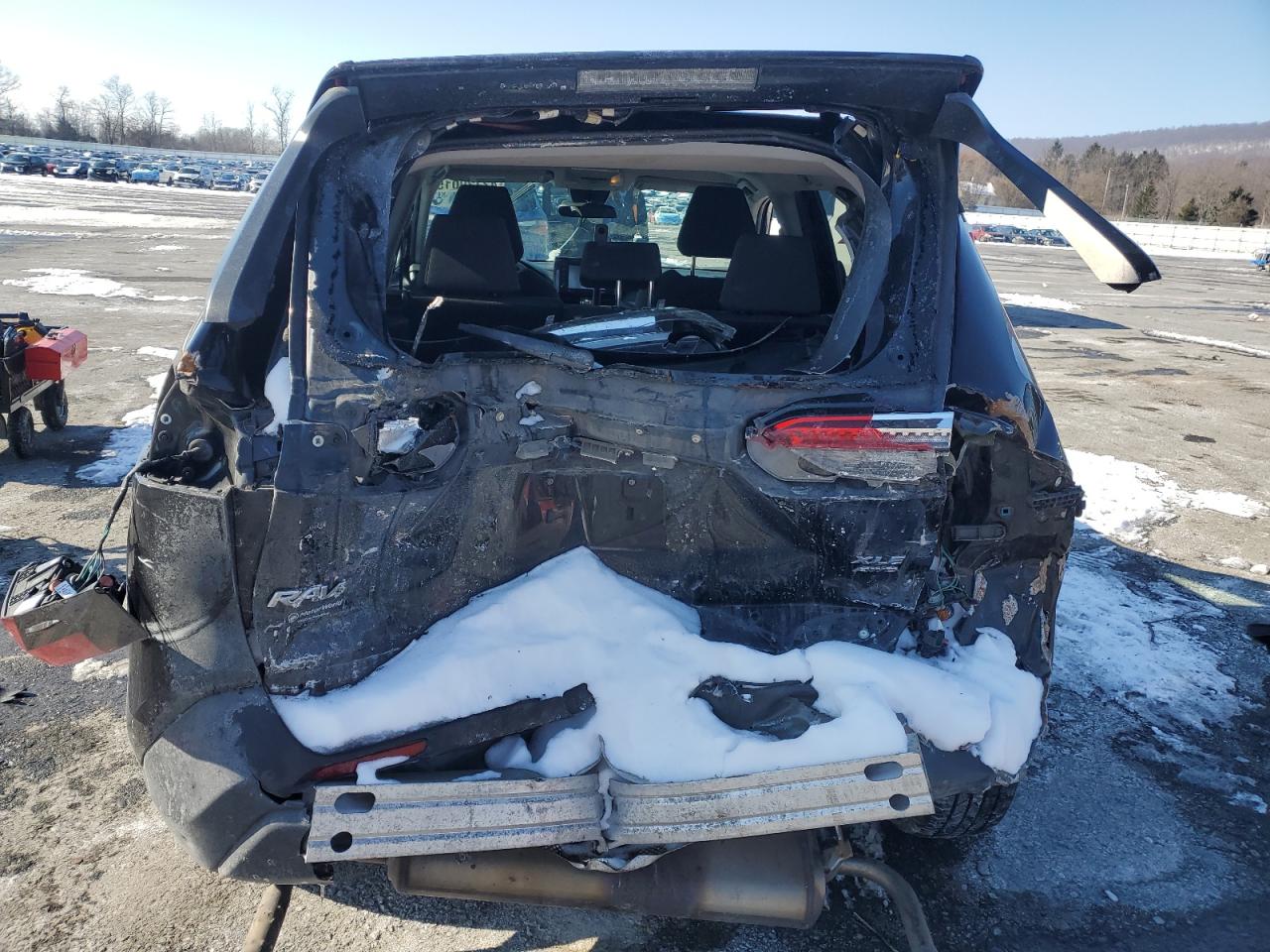 2020 Toyota RAV 4 VIN 2T3P1RFV3LC098865 Copart auction photo, all over damage thumbnail 6