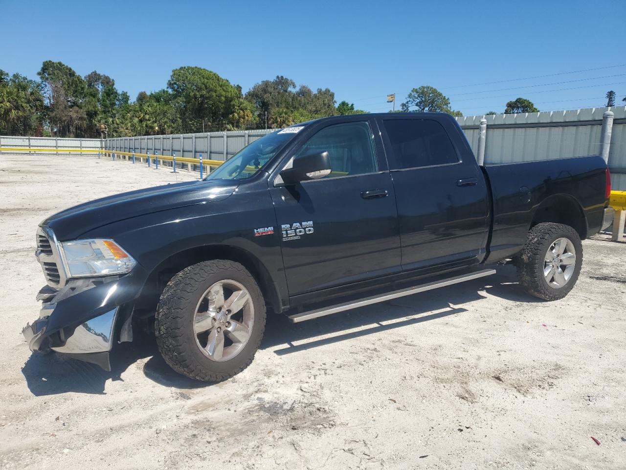 2019 RAM 1500 VIN 1C6RR6TT7KS694321