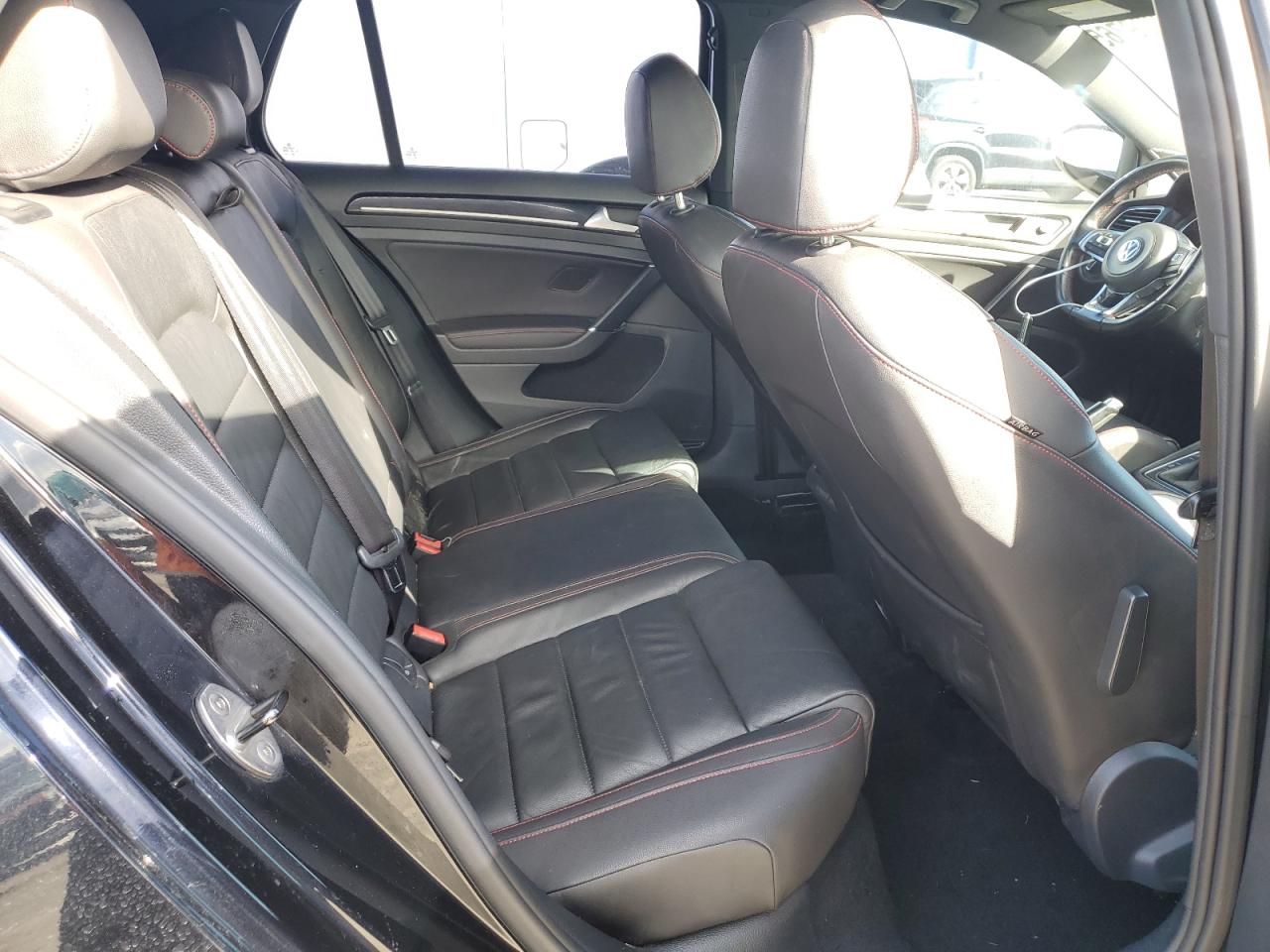 2015 Volkswagen GTI VIN 3VW5T7AU8FM009989 Copart auction photo, side damage thumbnail 10