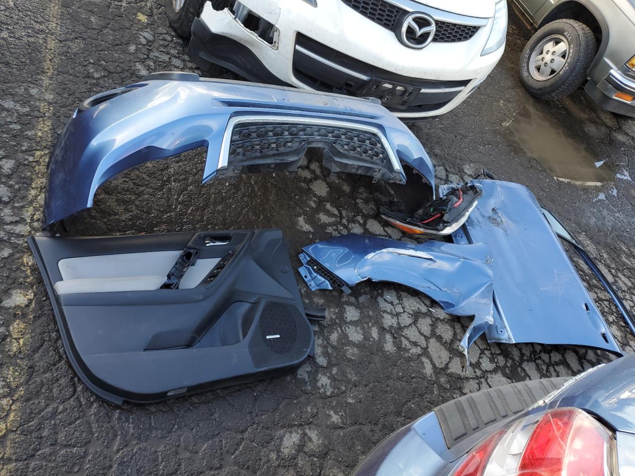 2016 Subaru Forester VIN JF2SJARC5GH415384 Copart auction photo, stripped damage thumbnail 13