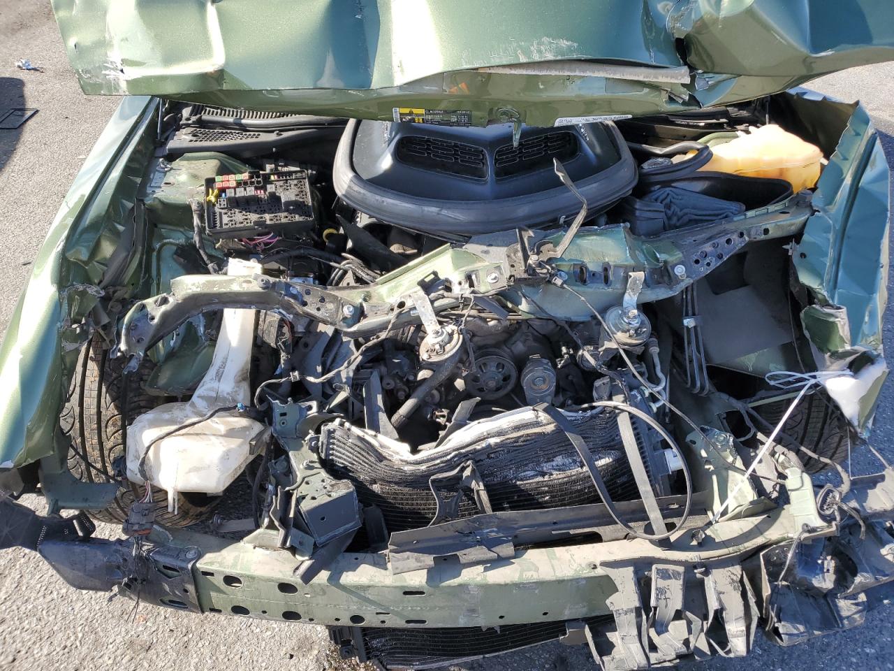 2018 Dodge Challenger VIN 2C3CDZFJ4JH172474 Copart auction photo, front end / side damage thumbnail 11