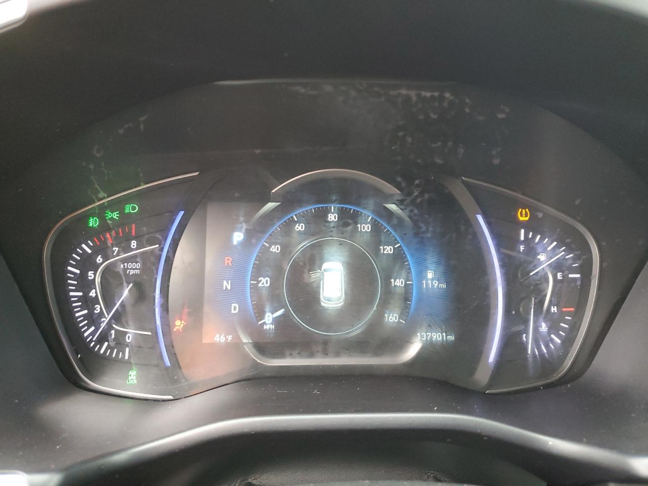 2020 Hyundai Santa Fe VIN 5NMS3CAD2LH176278 Copart auction photo, front end / minor dent/scratches damage thumbnail 9