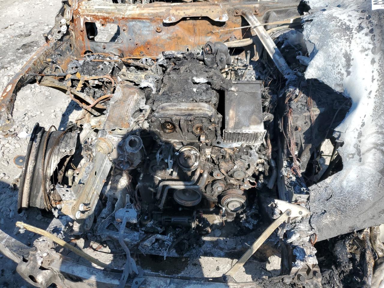 2016 Mercedes-Benz C-klasse VIN 55SWF4KB2GU116275 Copart auction photo, burn damage thumbnail 11