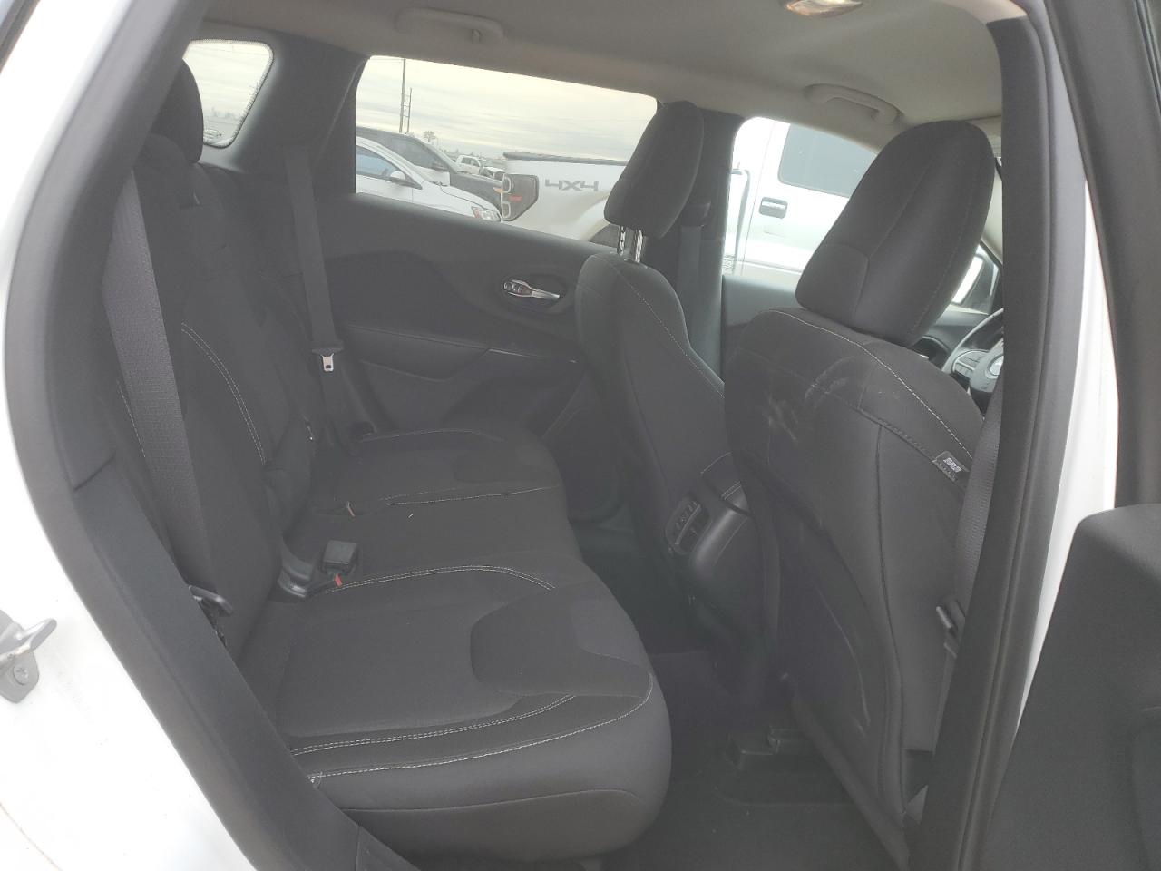 2015 Jeep Grand Cherokee VIN 1C4PJLCB0FW737831 Copart auction photo, front end / side damage thumbnail 11