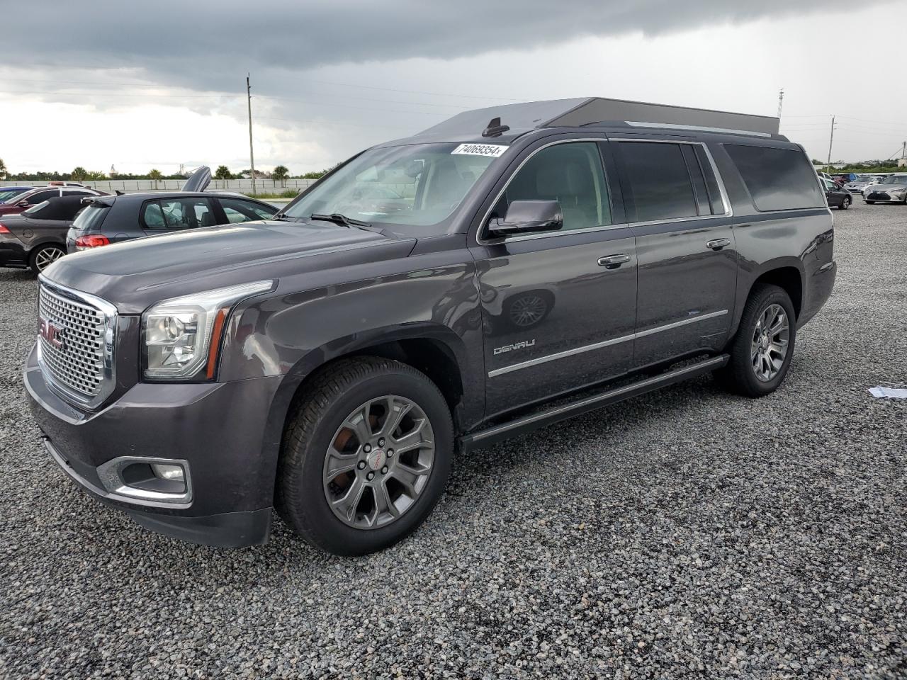 2017 GMC Yukon VIN 1GKS2HKJ0HR276083