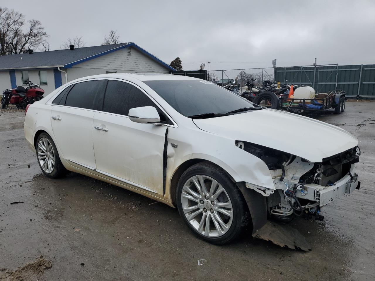 2018 Cadillac XTS VIN 2G61N5S37J9167668 Copart auction photo, front end / side damage thumbnail 4