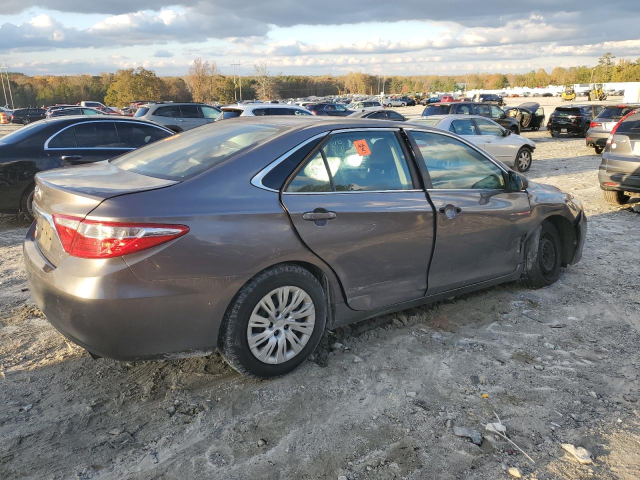 2016 Toyota Camry VIN 4T1BF1FK8GU166061 Copart auction photo, front end / side damage thumbnail 3