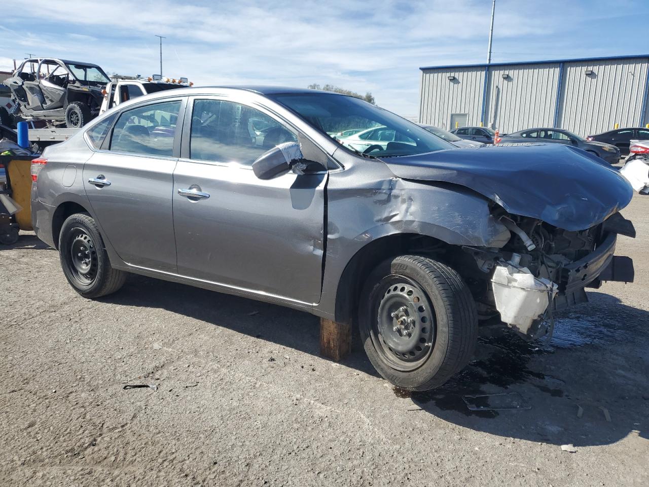 2015 Nissan Sentra VIN 3N1AB7AP3FY237912 Copart auction photo, front end damage thumbnail 4