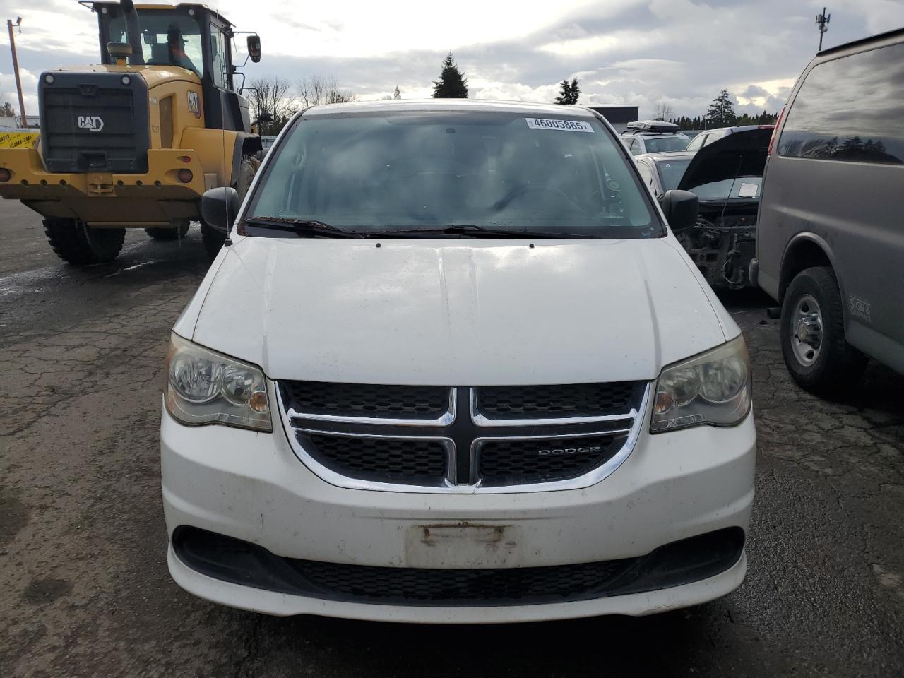 2012 Dodge Caravan VIN 2C4RDGBG1CR204329 Copart auction photo, rear end damage thumbnail 5