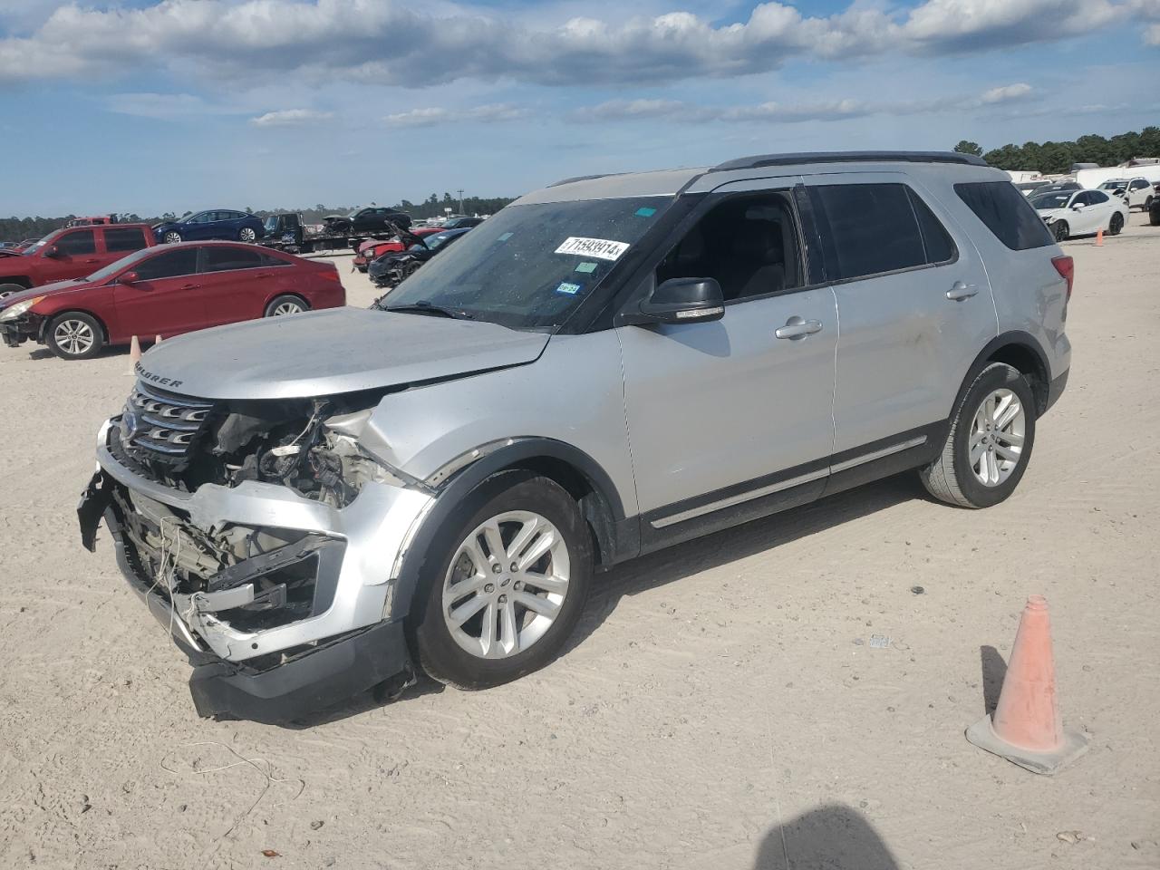 2017 Ford Explorer VIN 1FM5K7D84HGA57471
