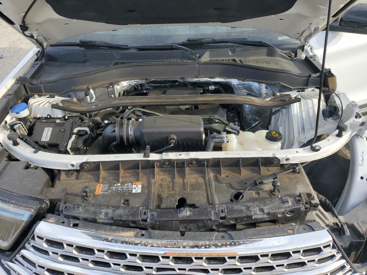 2020 Ford Explorer VIN 1FMSK8FH9LGA76743 Copart auction photo, front end / minor dent/scratches damage thumbnail 12