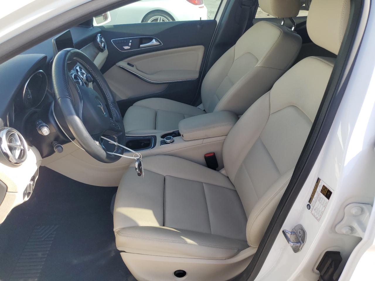 2019 Mercedes-Benz GLA-klasse VIN WDCTG4EB3KU015575 Copart auction photo, frame damage / front end damage thumbnail 7