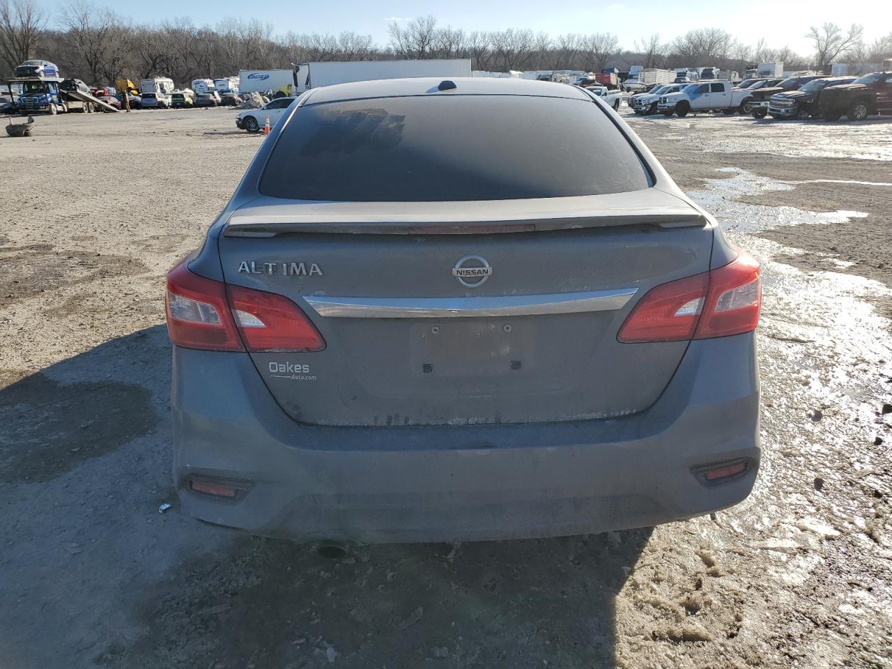 2019 Nissan Sentra VIN 3N1AB7AP3KY278583 Copart auction photo, vandalism / minor dent/scratches damage thumbnail 6