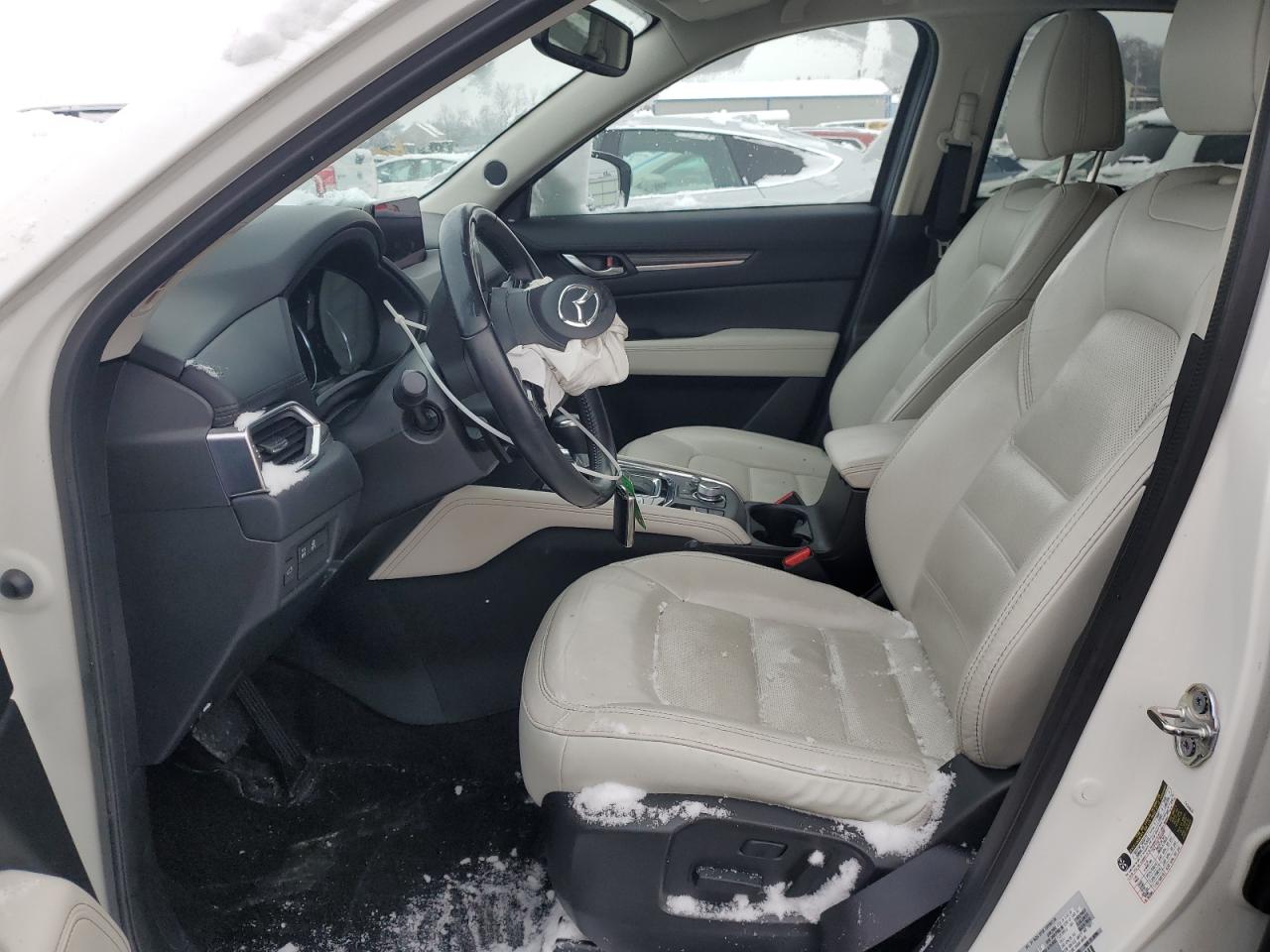 2020 Mazda CX-5 VIN JM3KFBDM2L0785861 Copart auction photo, front end / side damage thumbnail 7