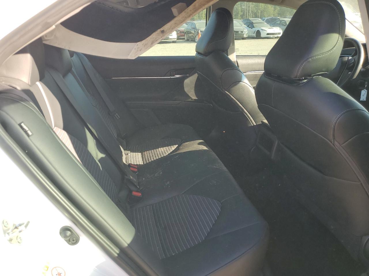 2018 Toyota Camry VIN 4T1B11HK6JU142893 Copart auction photo, rear end damage thumbnail 10