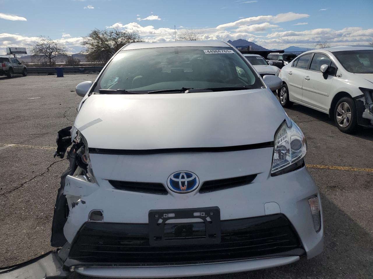 2015 Toyota Prius VIN JTDKN3DU3F1977872 Copart auction photo, front end / mechanical damage thumbnail 5