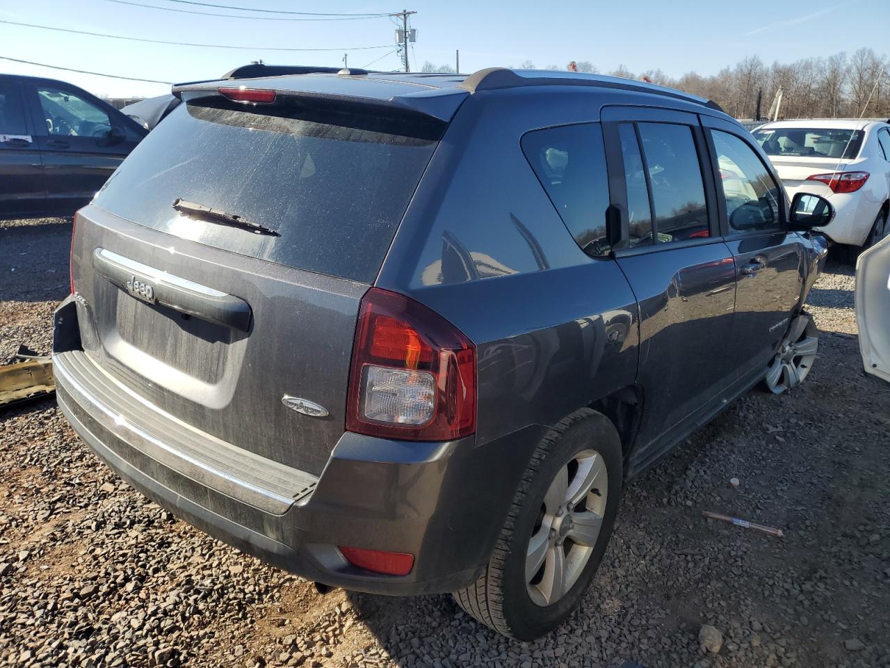 2015 Jeep Compass VIN 1C4NJDEB2FD356987 Copart auction photo, front end damage thumbnail 3