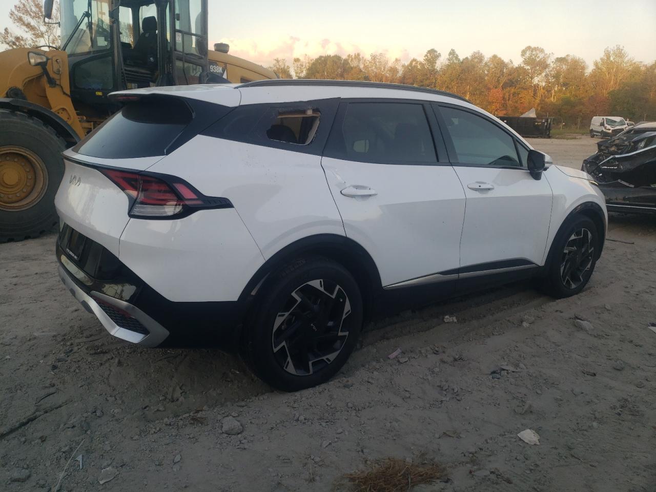 2023 KIA Sportage VIN 5XYK53AF1PG084865 Copart auction photo, top/roof damage thumbnail 3