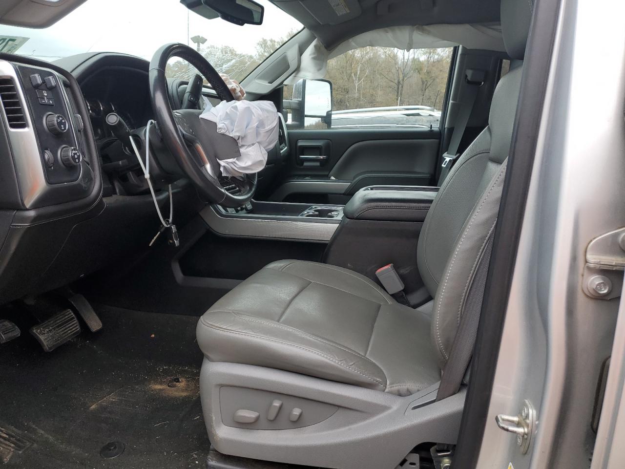 2015 Chevrolet Silverado VIN 1GC1KWE85FF651291 Copart auction photo, front end / rear end damage thumbnail 7
