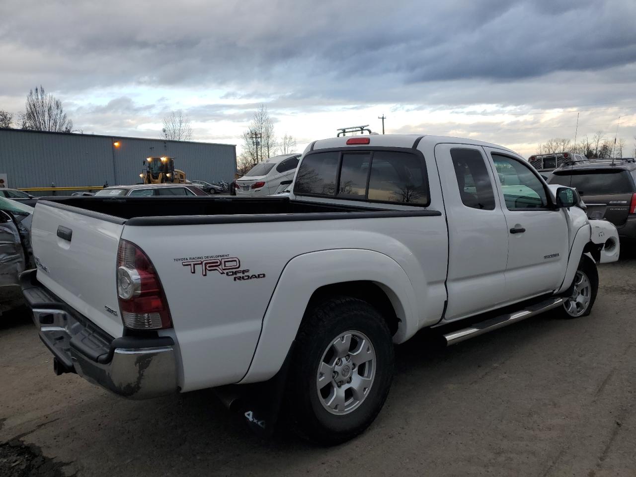 2009 Toyota Tacoma VIN 5TEUU42N09Z624013 Copart auction photo, front end / undercarriage damage thumbnail 3