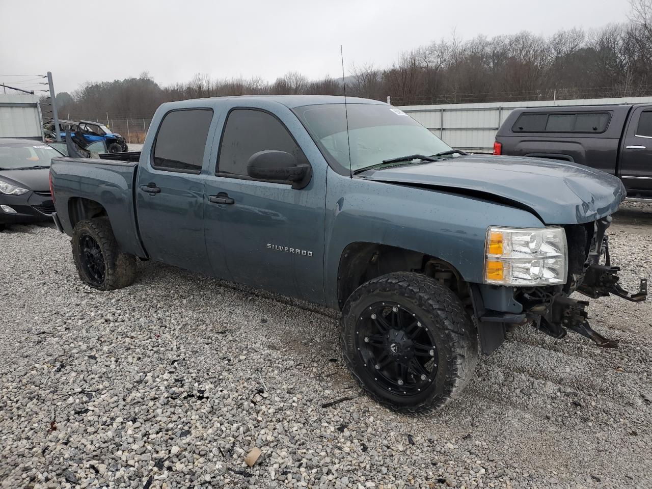 2012 Chevrolet Silverado VIN 3GCPCPEAXCG135342 Copart auction photo, front end damage thumbnail 4