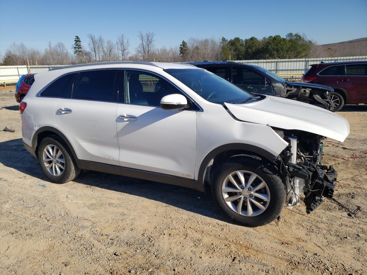 2018 KIA Sorento VIN 5XYPGDA30JG410013 Copart auction photo, all over damage thumbnail 4