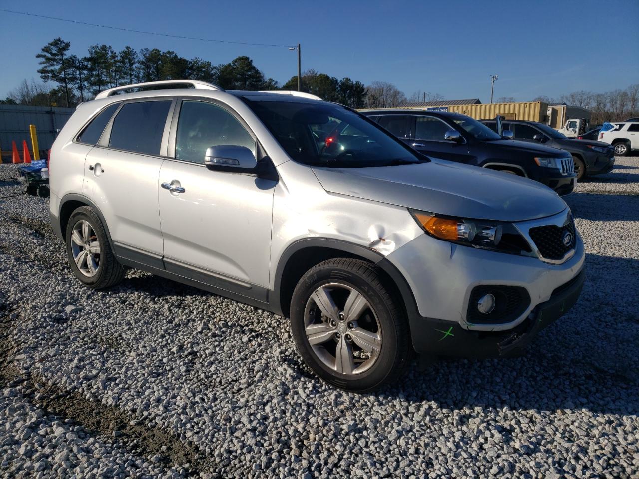 2013 KIA Sorento VIN 5XYKU4A23DG376762 Copart auction photo, front end damage thumbnail 4