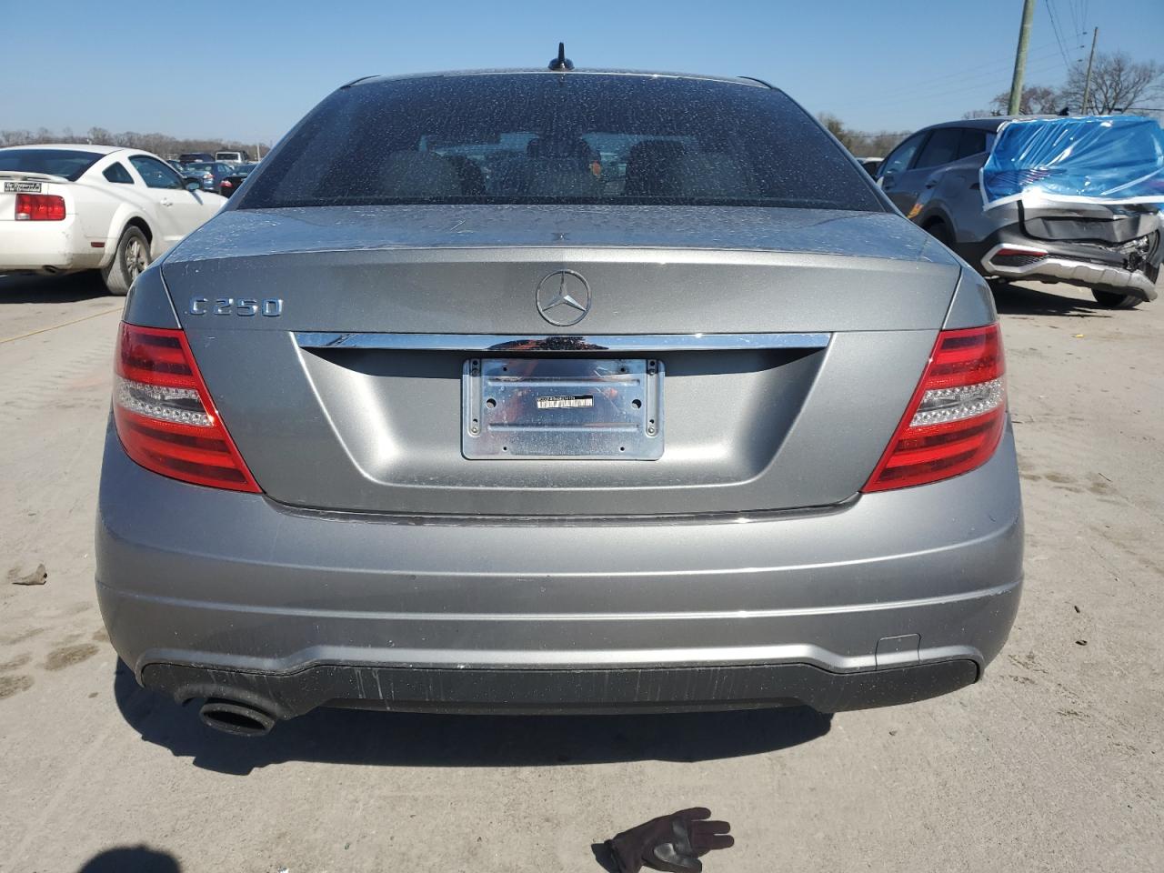 2013 Mercedes-Benz C-klasse VIN WDDGF4HB6DR296126 Copart auction photo, front end damage thumbnail 6