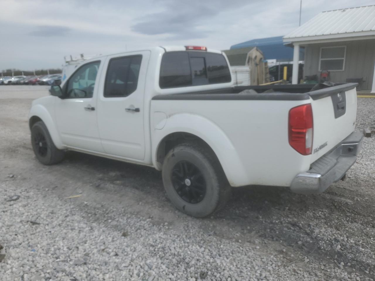 2016 Nissan Navara (Frontier) VIN 1N6AD0ER5GN732280 Copart auction photo, front end damage thumbnail 2