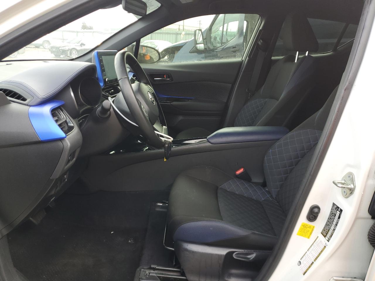 2021 Toyota C-HR VIN JTNKHMBX0M1109296 Copart auction photo, rear end / side damage thumbnail 7