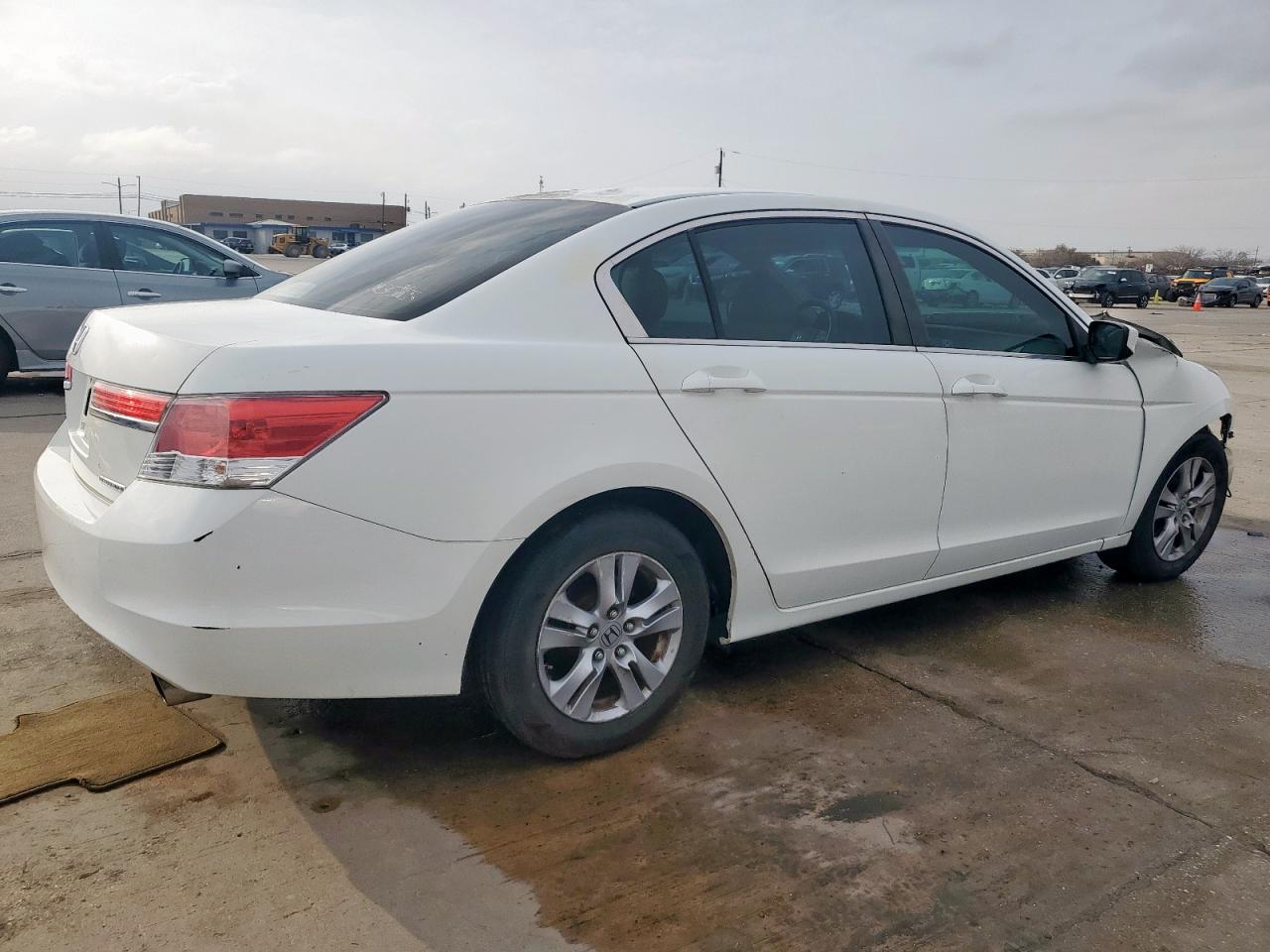 2012 Honda Accord VIN 1HGCP2F61CA131650 Copart auction photo, front end damage thumbnail 3