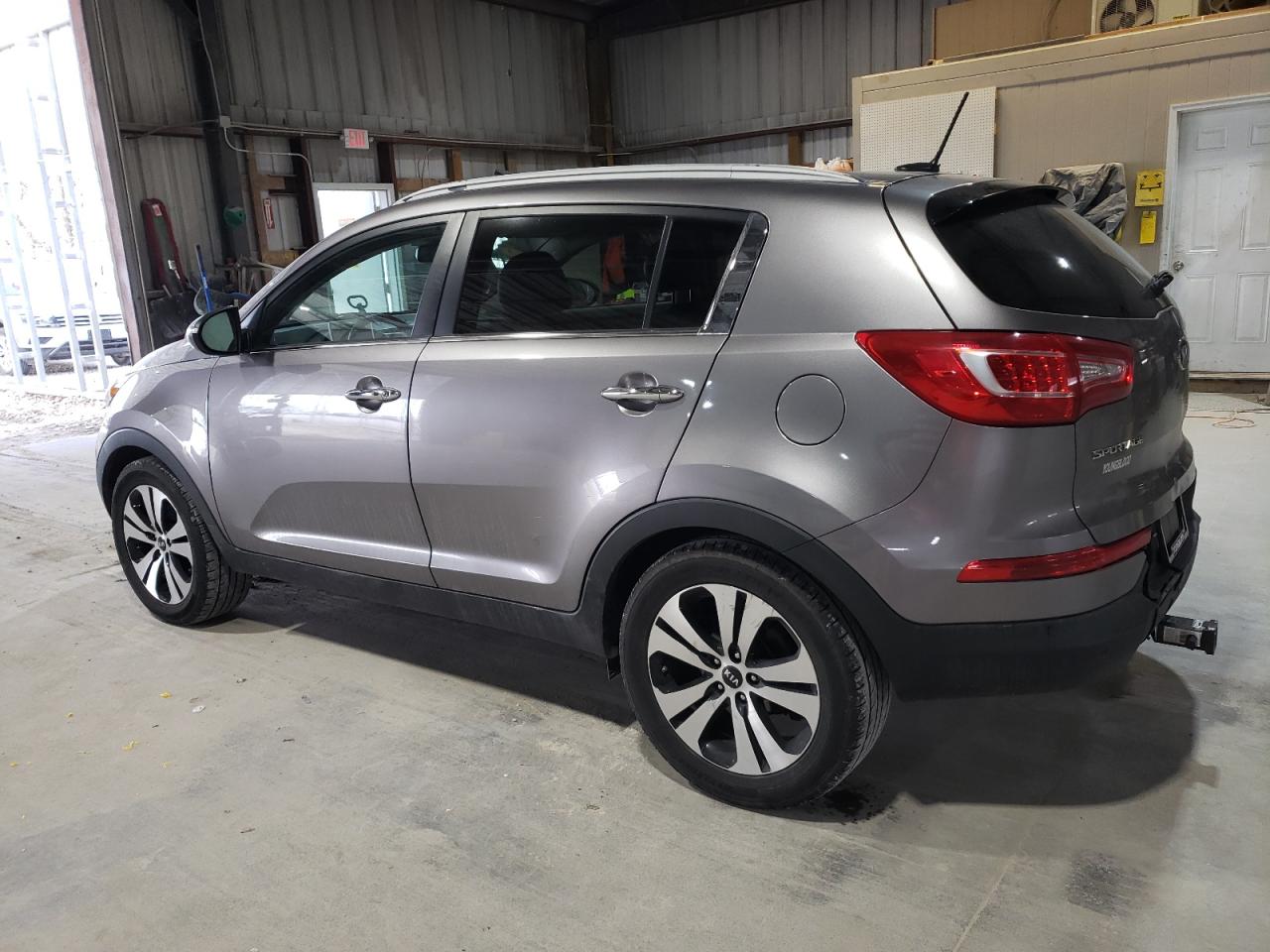 2012 KIA Sportage VIN KNDPC3A20C7184570 Copart auction photo, rear end / minor dent/scratches damage thumbnail 2