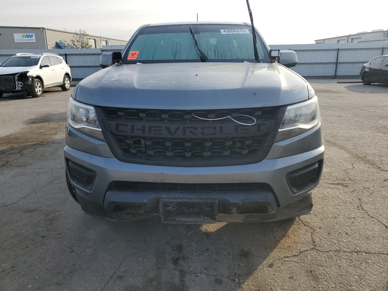 2020 Chevrolet Colorado VIN 1GCHSBEN7L1228007 Copart auction photo, water/flood / all over damage thumbnail 5