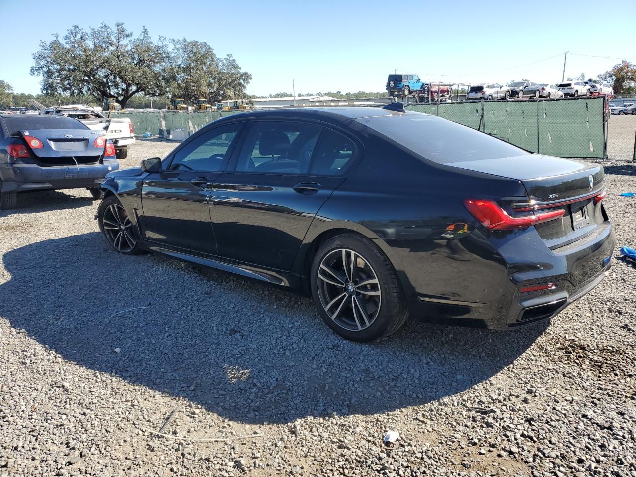2022 BMW 7er VIN WBA7U2C05NCH77127 Copart auction photo, front end damage thumbnail 2