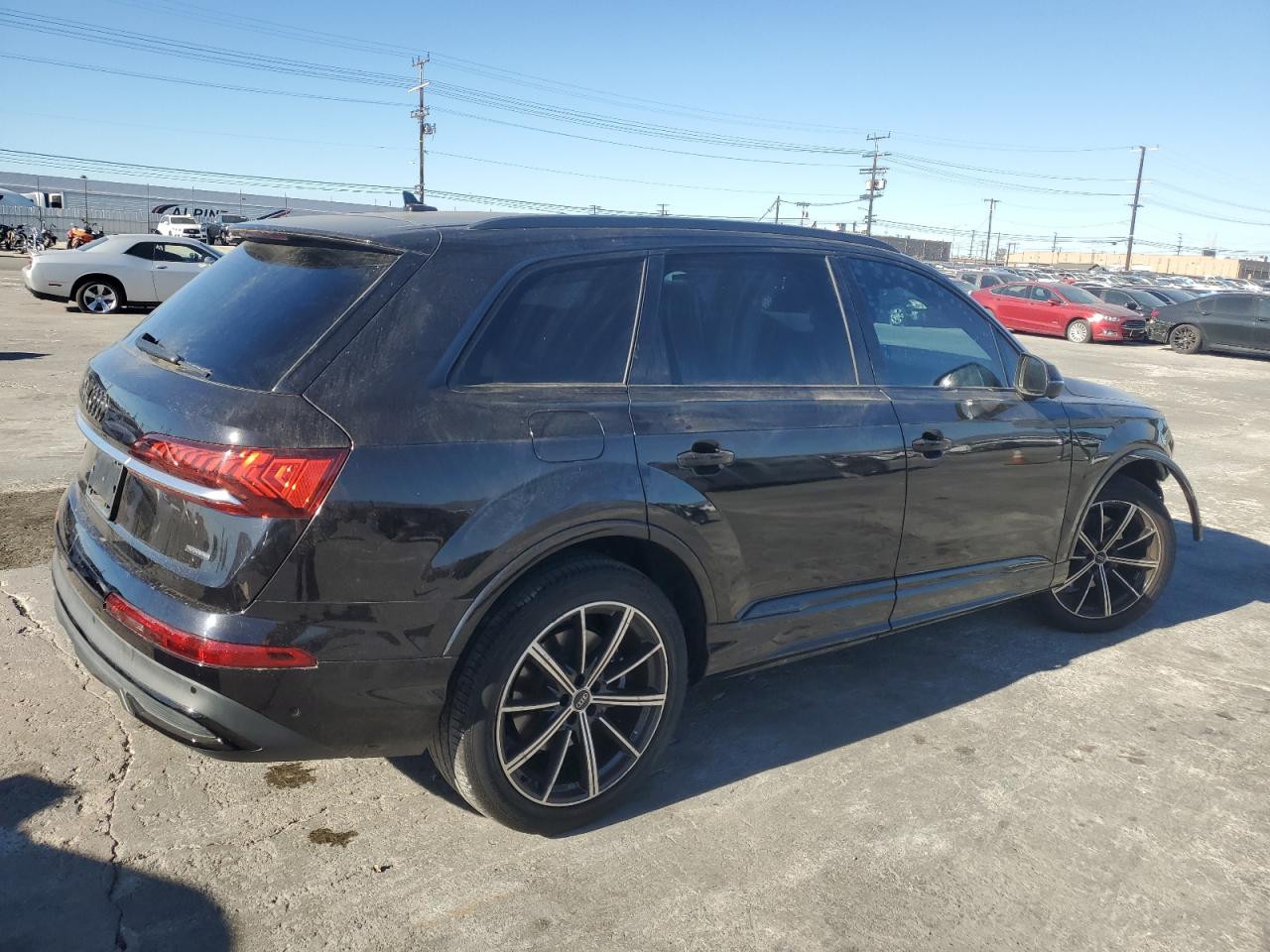 2021 Audi Q7 VIN WA1LXAF76MD027912 Copart auction photo, front end damage thumbnail 3