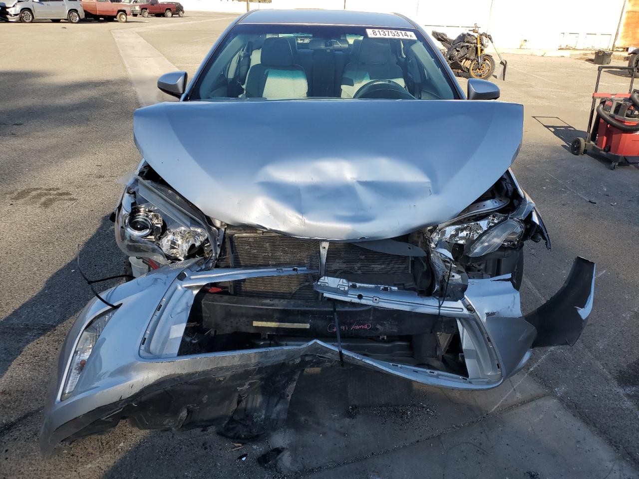 2015 Toyota Camry VIN 4T1BF1FK6FU022748 Copart auction photo, front end / minor dent/scratches damage thumbnail 5