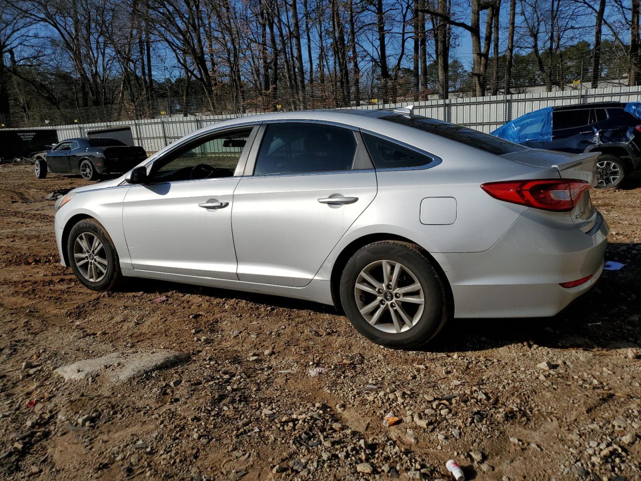 2015 Hyundai Sonata VIN 5NPE24AF9FH231372 Copart auction photo, front end / side damage thumbnail 2