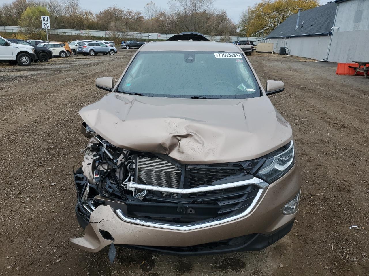 2019 Chevrolet Equinox VIN 2GNAXJEV4K6260963 Copart auction photo, front end / minor dent/scratches damage thumbnail 5
