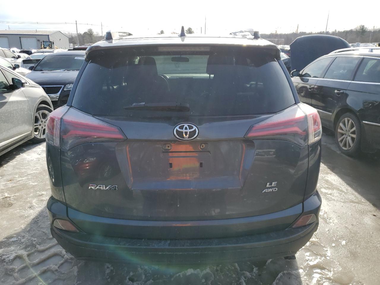 2016 Toyota RAV 4 VIN JTMBFREV4GD195698 Copart auction photo, front end / minor dent/scratches damage thumbnail 6