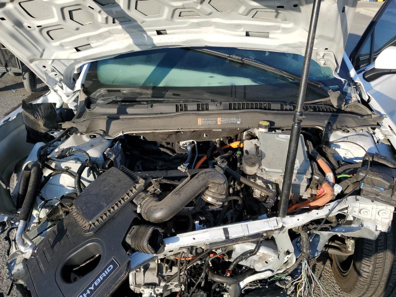 2019 Ford Fusion VIN 3FA6P0LU2KR179056 Copart auction photo, front end / side damage thumbnail 13