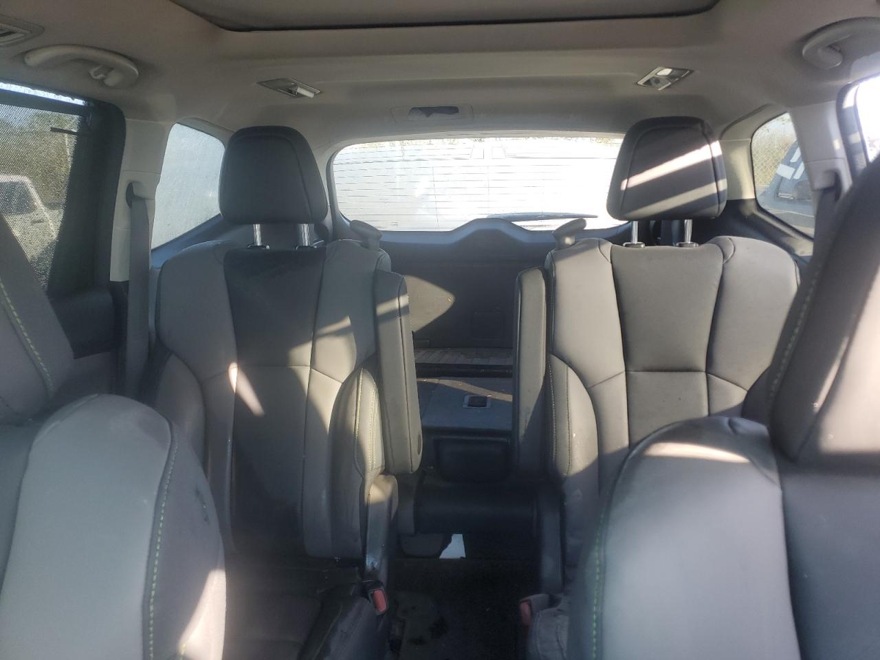 2024 Subaru Ascent VIN 4S4WMAKD0R3420661 Copart auction photo, water/flood damage thumbnail 10