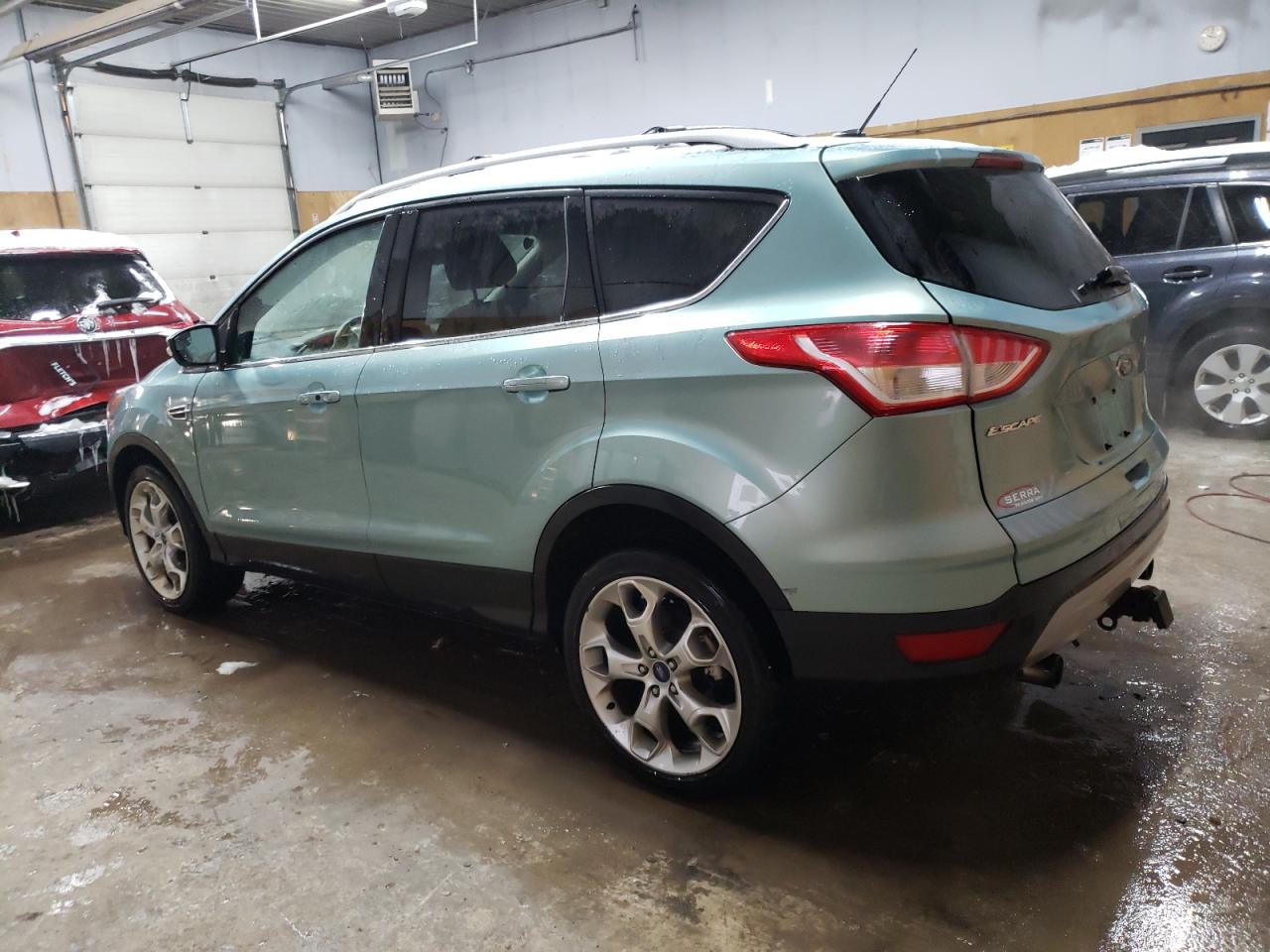 2013 Ford Escape VIN 1FMCU9J97DUA58586 Copart auction photo, front end / minor dent/scratches damage thumbnail 2