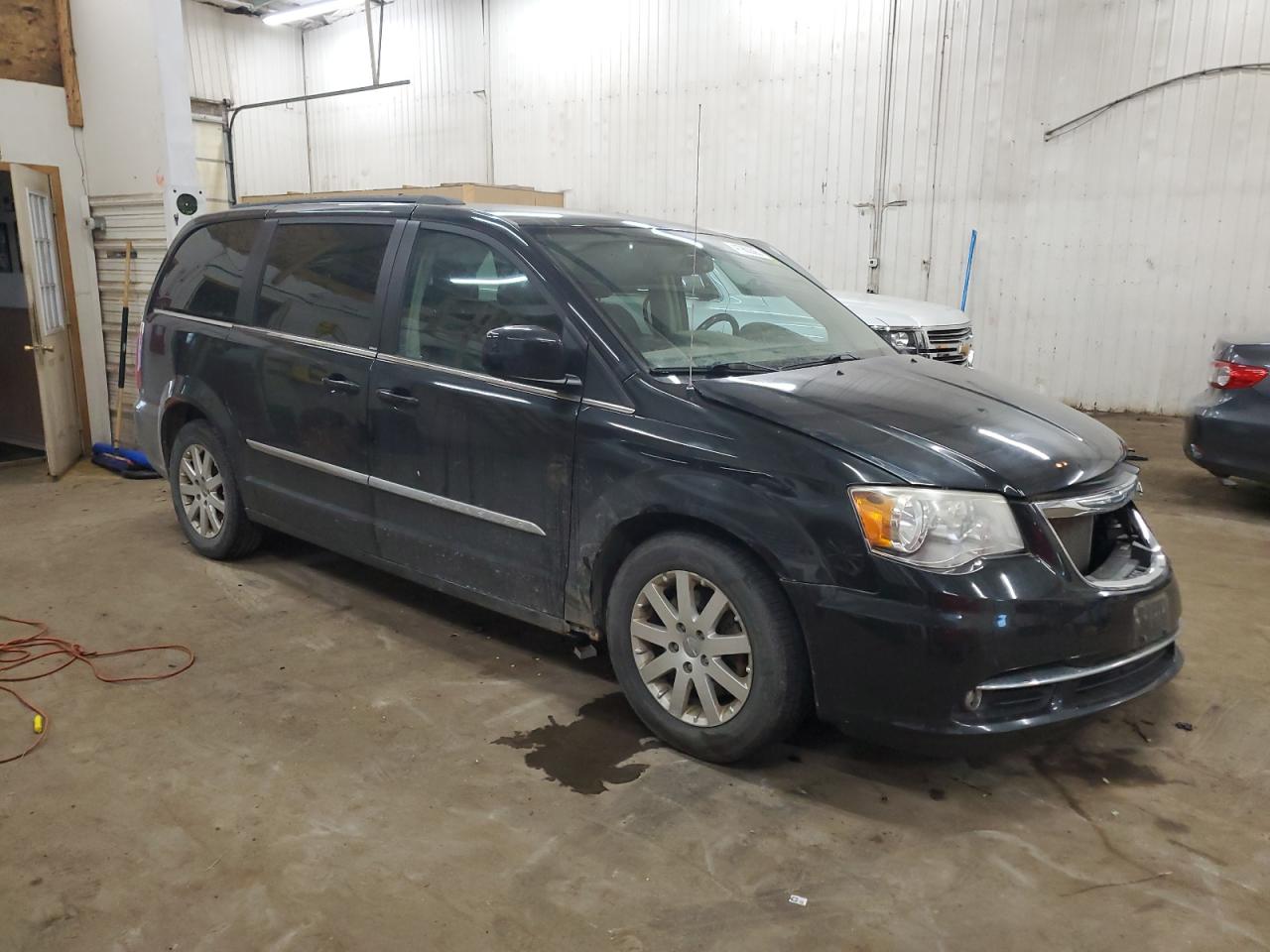 2013 Chrysler Town & Country VIN 2C4RC1BG7DR778256 Copart auction photo, front end damage thumbnail 4