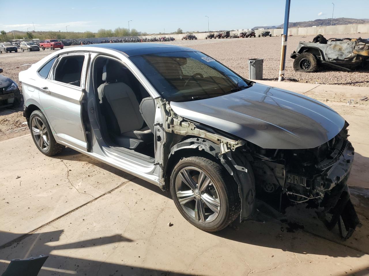 2019 Volkswagen Jetta VIN 3VWC57BU8KM217137 Copart auction photo, all over damage thumbnail 4