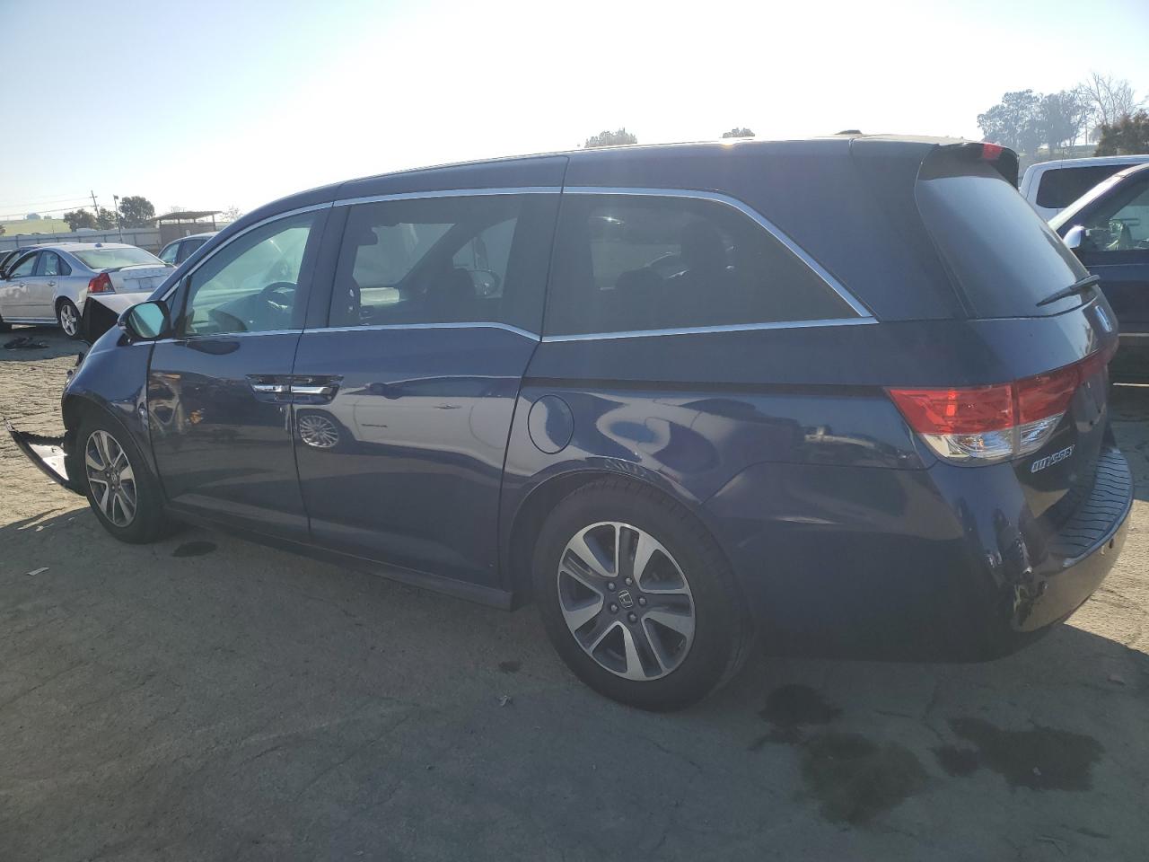 2014 Honda Odyssey VIN 5FNRL5H97EB131224 Copart auction photo, front end damage thumbnail 2