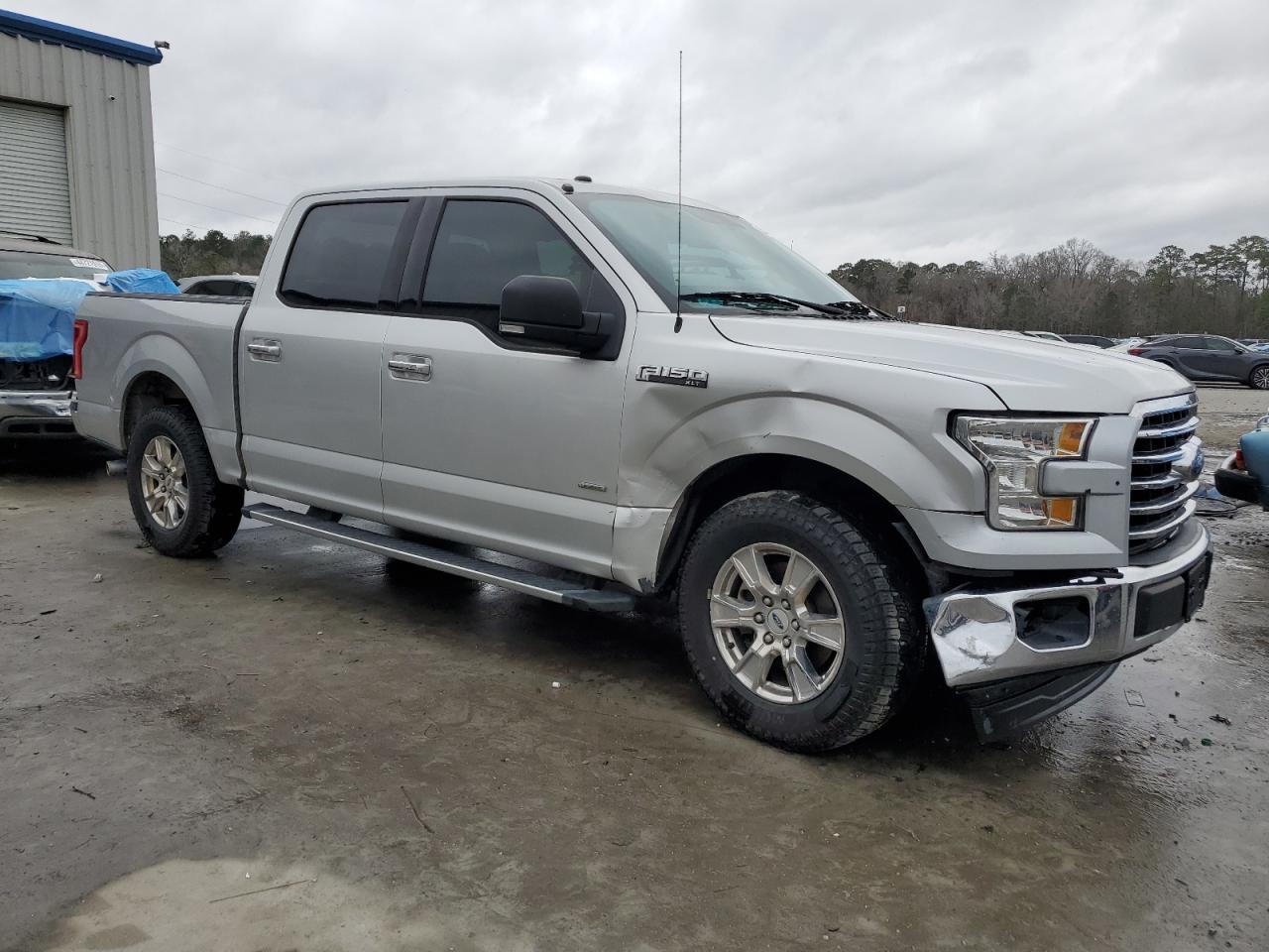 2017 Ford F-150 VIN 1FTEW1CP2HFC55809 Copart auction photo, front end damage thumbnail 4