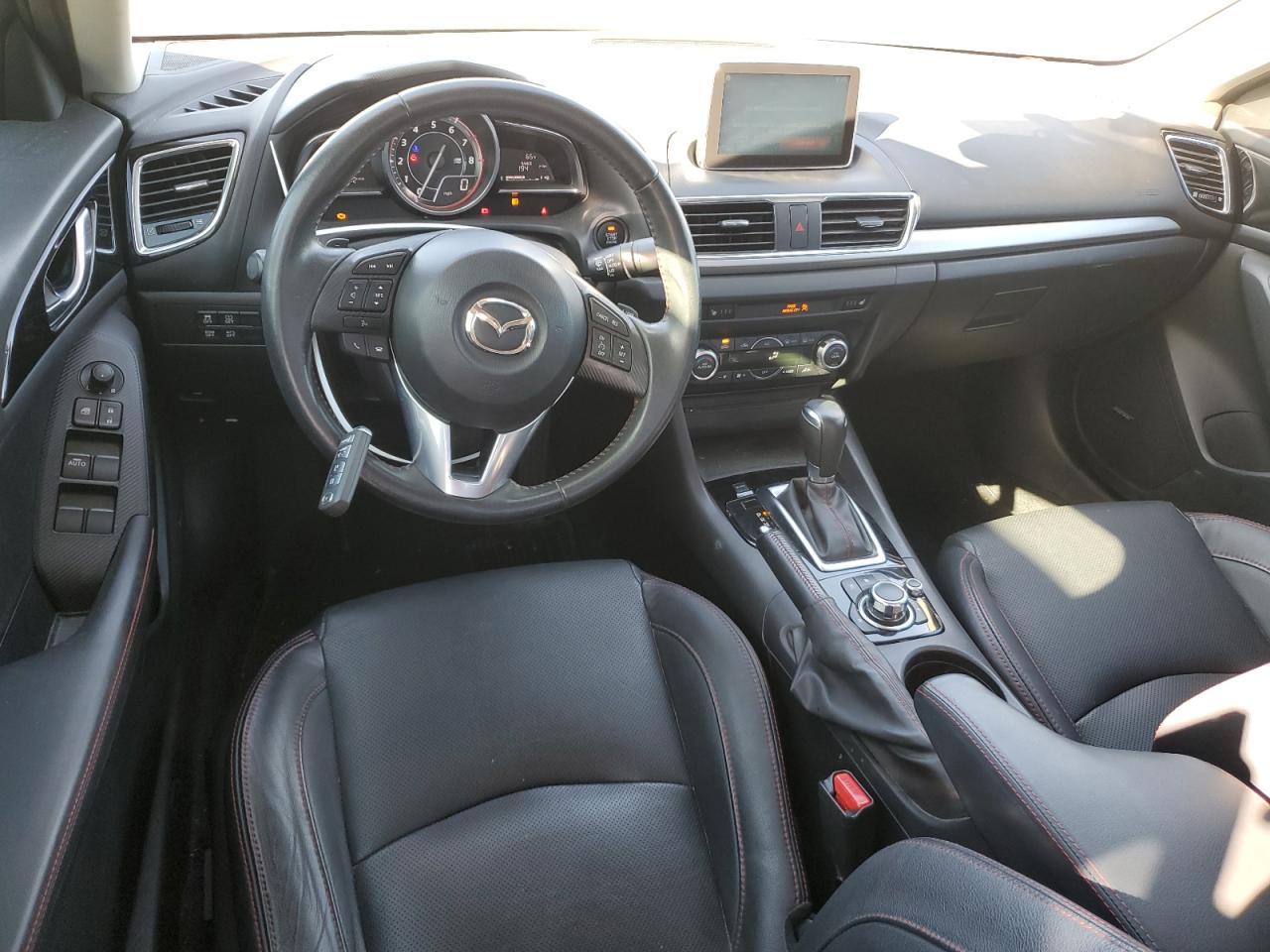 2015 Mazda 3 VIN JM1BM1W37F1219352 Copart auction photo, rear end / minor dent/scratches damage thumbnail 8