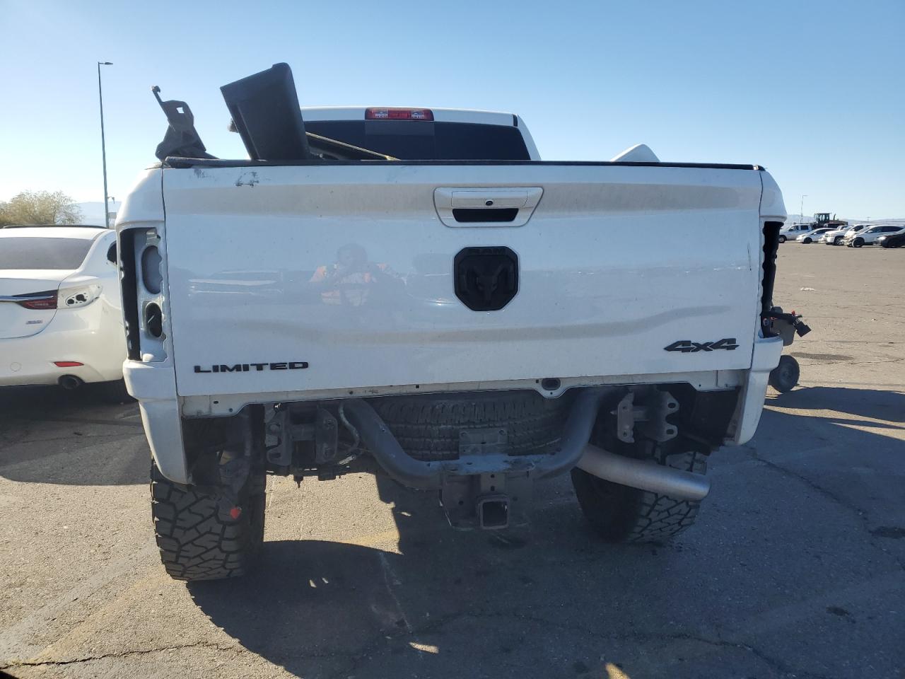 2021 RAM 2500 VIN 3C6UR5TL1MG704050 Copart auction photo, all over damage thumbnail 6