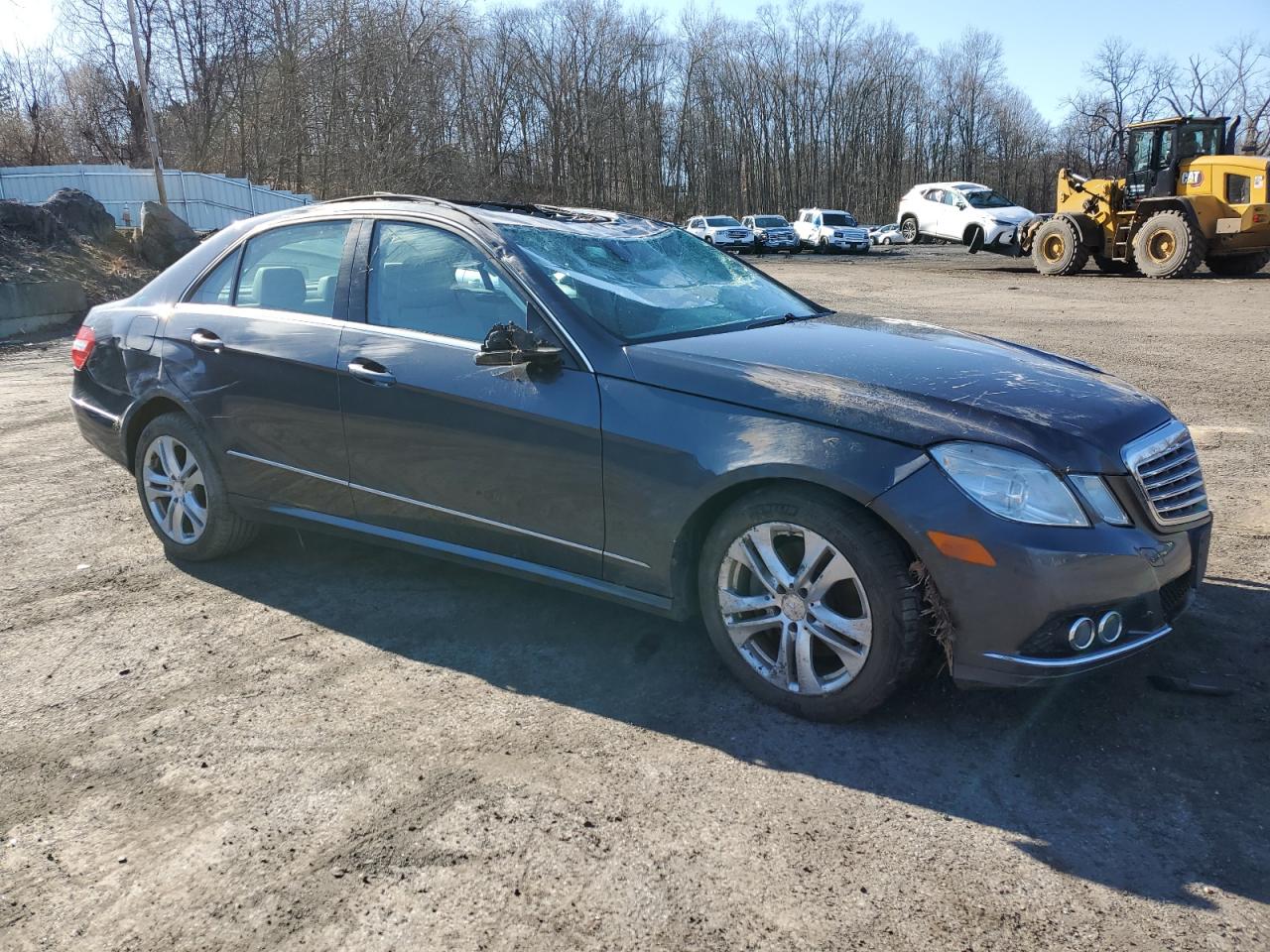 2011 Mercedes-Benz E-klasse VIN WDDHF8HB5BA358672 Copart auction photo, rollover damage thumbnail 4